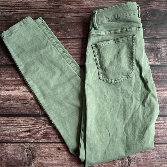 COUNTRY ROAD | Stretch khaki skinny leg trousers - Picture 1 of 10